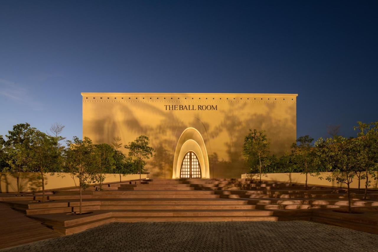 Time Square Resort & Spa Bhuj Luaran gambar